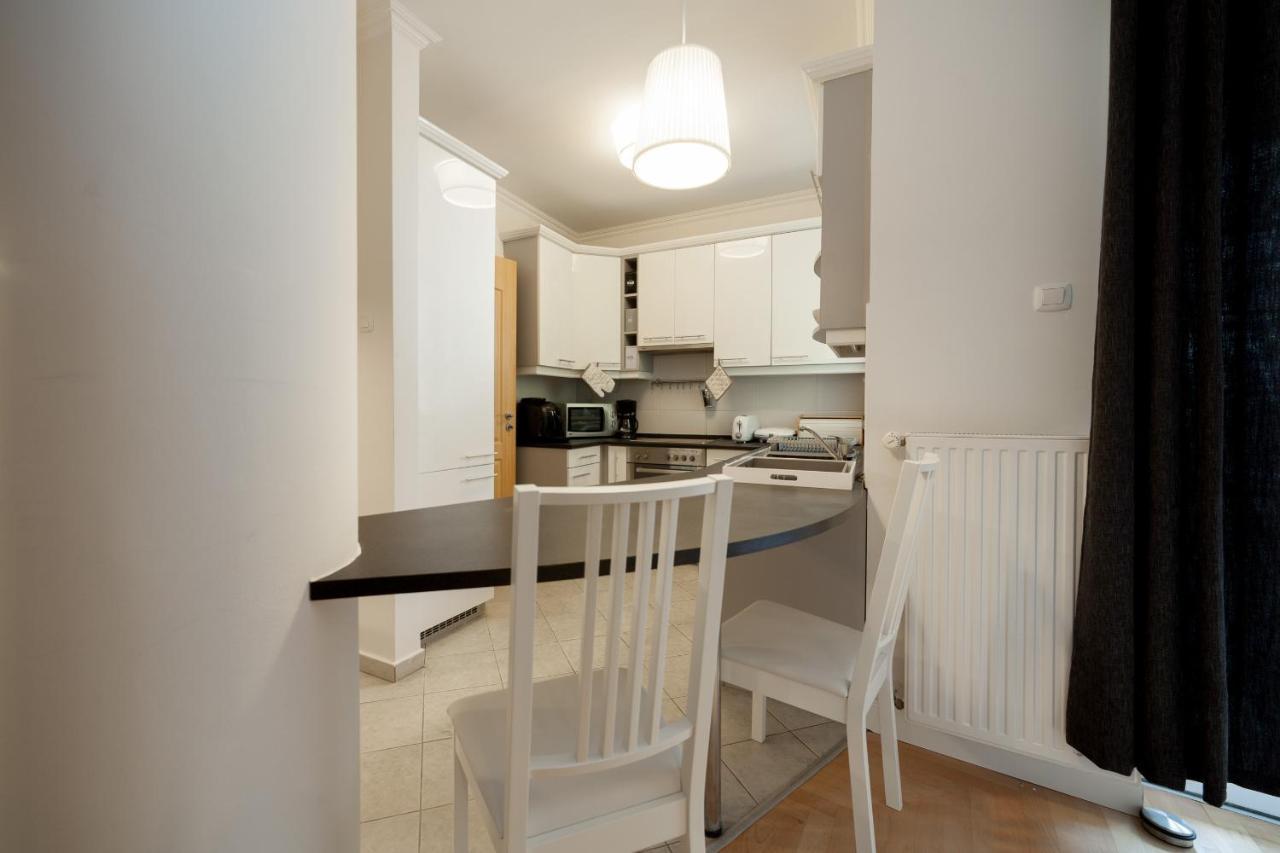 Apartman Gde Hollo
